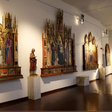 Cor Magis Kamullia - 200 Meters From The Historic Center And Close To The Train Station Siena Buitenkant foto