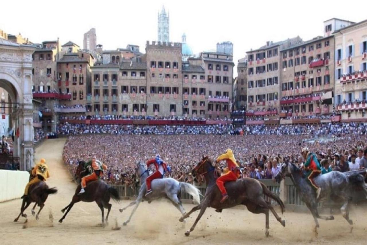 Cor Magis Kamullia - 200 Meters From The Historic Center And Close To The Train Station Siena Buitenkant foto